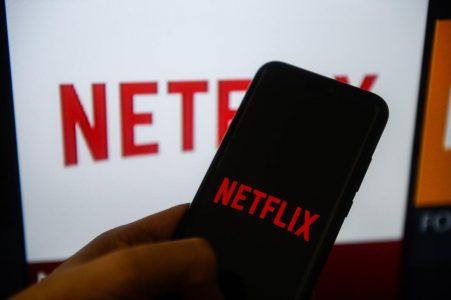 كيف تغلق ملفك الشخصي على Netflix برقم سري؟